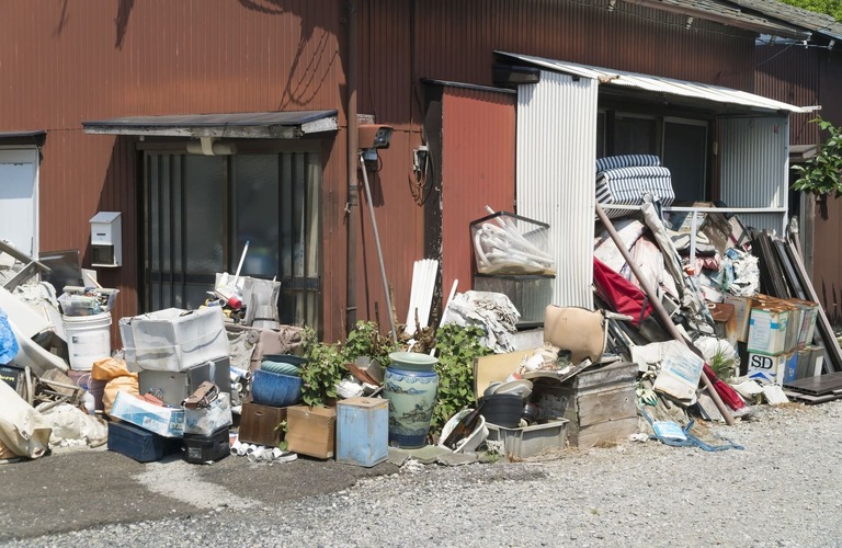 ゴミ屋敷を掃除 | 大阪市の不用品回収なら買いクル 浪速店
